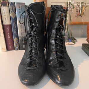 Sezane Black Embossed Leather Lace Up Boots 39 - Made In Portugal - US Size 7.5